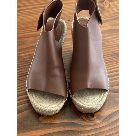 Celine Tan leather wedge espadrilles - Picture 1 of 11